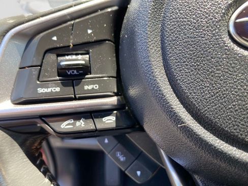 Used 2023 Subaru Forester Premium AWD/4WD image 22