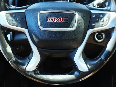 Used 2019 GMC Terrain SLT image 54