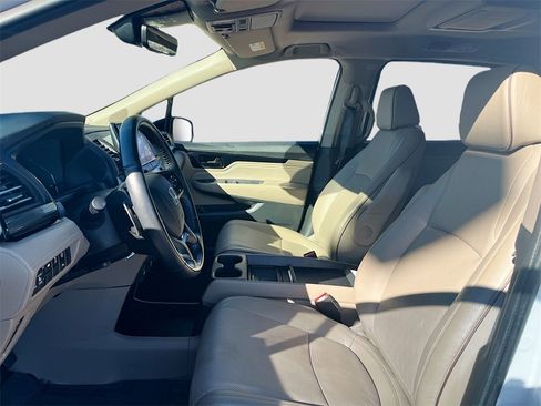 Used 2023 Honda Odyssey Elite image 21
