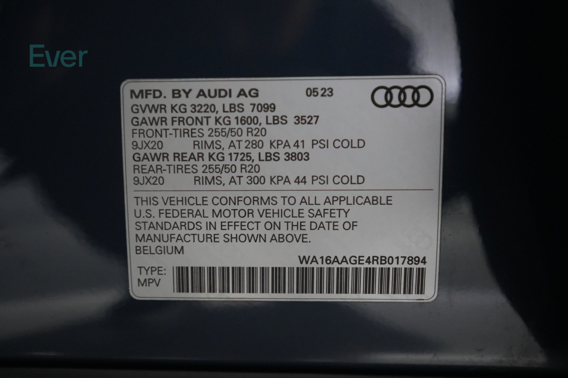 Used 2024 Audi Q8 e-tron Premium Plus w/ Prestige Package AWD/4WD image 29
