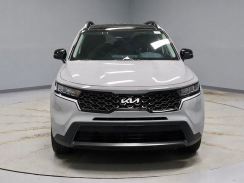 Used 2023 Kia Sorento S w/ Panoramic Sunroof Package image 8