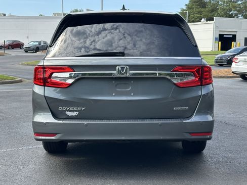 Used 2019 Honda Odyssey Touring image 12