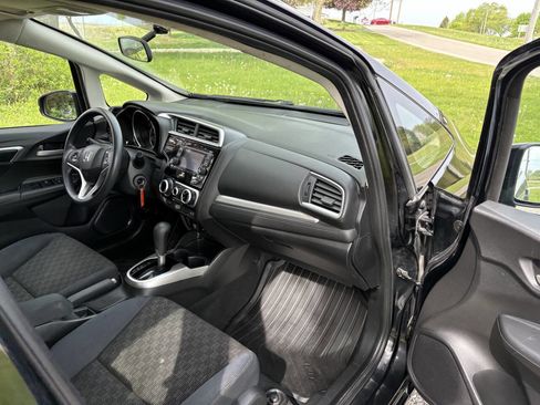 Used 2016 Honda Fit LX image 33