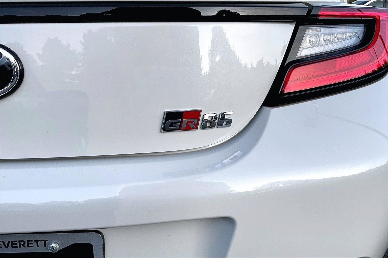 Used 2024 Toyota GR86 Premium w/ Performance Package RWD image 24