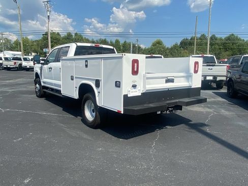 New 2026 Ford F350 XL w/ XL Chrome Package AWD/4WD image 7
