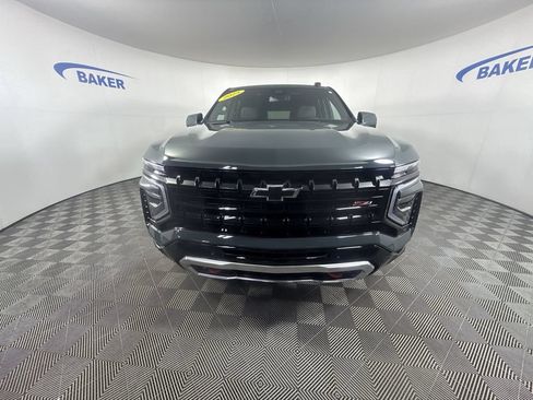 Used 2025 Chevrolet Tahoe Z71 w/ Z71 Off-Road Package AWD/4WD image 3