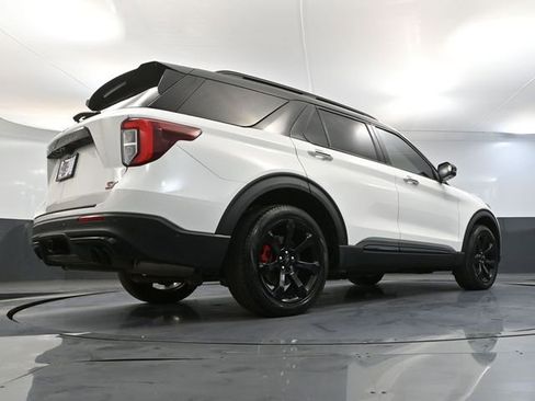Used 2022 Ford Explorer ST w/ ST Street Pack image 64
