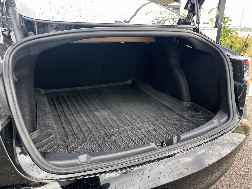 Used 2022 Tesla Model 3 Long Range AWD/4WD image 9