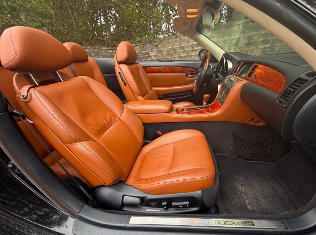 Used 2002 Lexus SC 430 Convertible RWD image 27