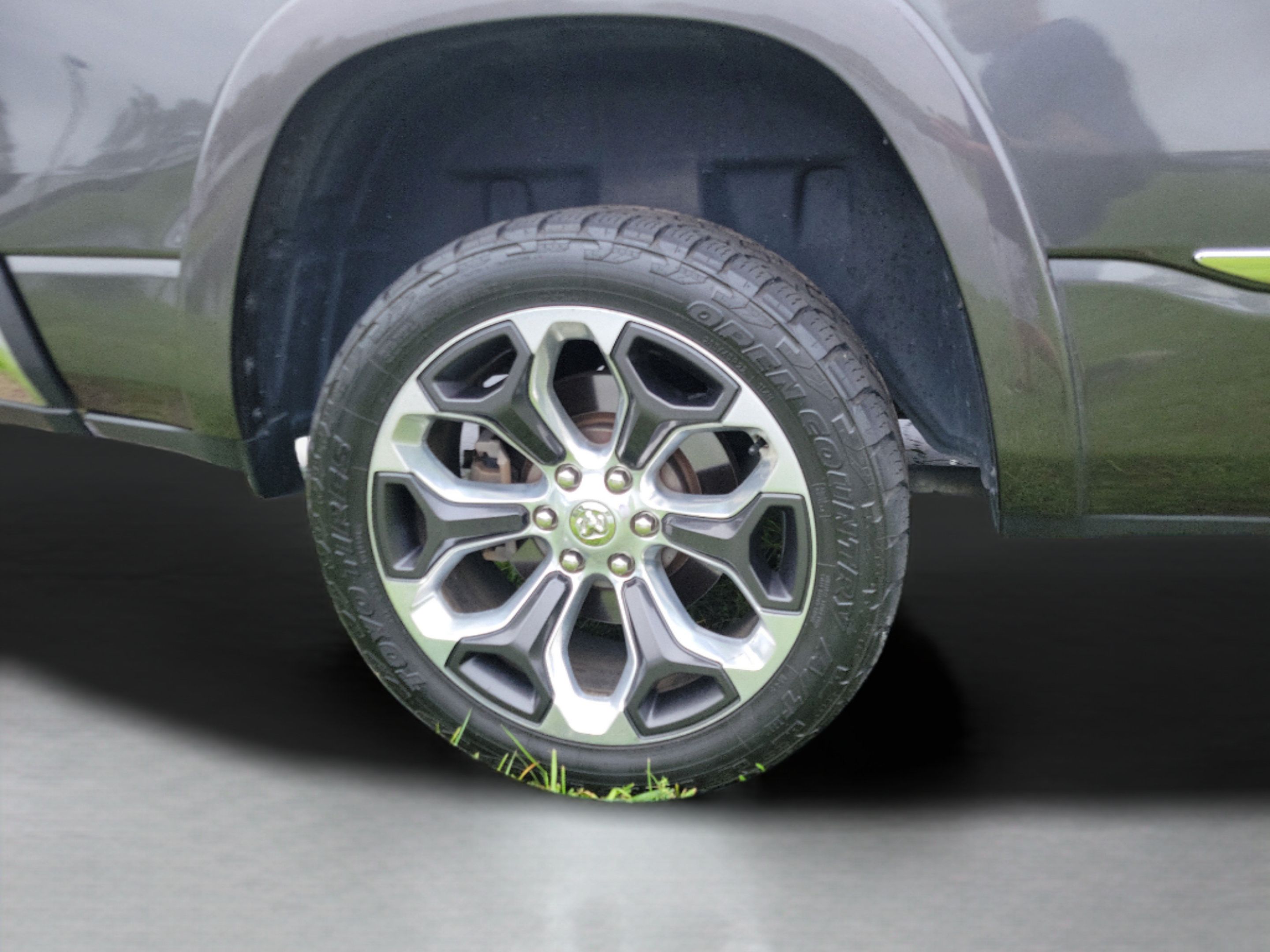 Used 2019 RAM 1500 Limited AWD/4WD image 19