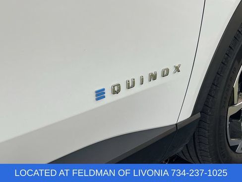 Used 2025 Chevrolet Equinox EV LT FWD image 30