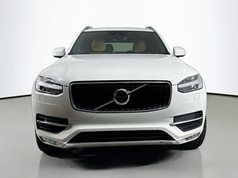 Used 2018 Volvo XC90 T6 Momentum w/ Convenience Package image 2