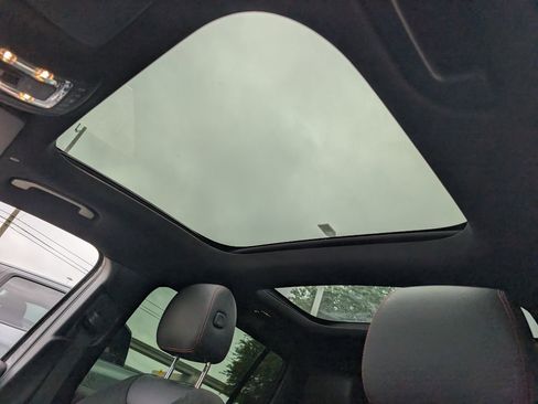 Used 2021 Mercedes-Benz GLB 35 AMG 4MATIC image 25