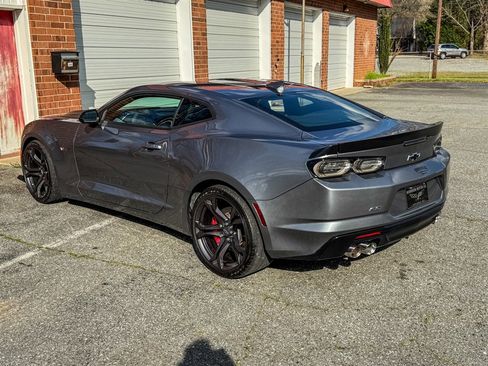 Used 2022 Chevrolet Camaro SS image 19