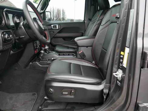 Used 2024 Jeep Gladiator Rubicon image 31