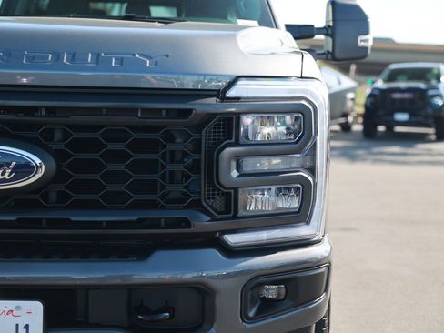 Used 2024 Ford F250 XL w/ STX Appearance Package image 5