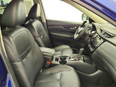 Used 2020 Nissan Rogue SL image 23