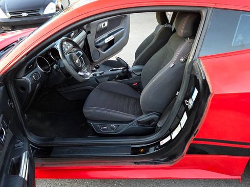 Used 2016 Ford Mustang GT w/ GT Performance Package image 27