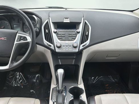 Used 2010 GMC Terrain SLT AWD/4WD image 5