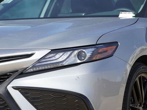 Used 2024 Toyota Camry XSE w/ Navigation Package image 5