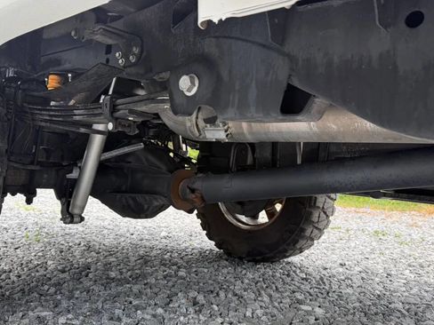 Used 2021 Ford F350 Platinum w/ Tremor Off-Road Package AWD/4WD image 13