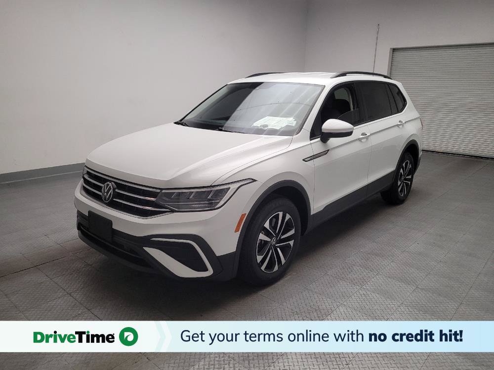 Used 2023 Volkswagen Tiguan S FWD image 1