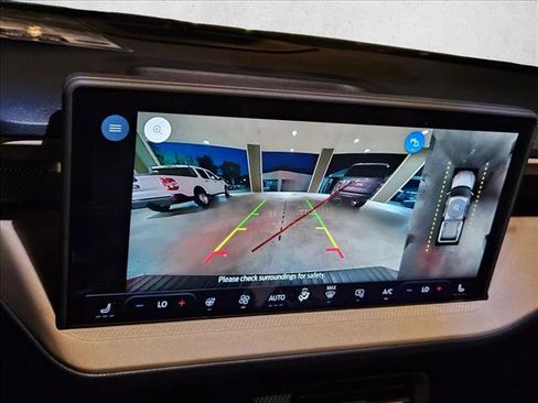 New 2025 Ford Maverick Lariat w/ 4K Tow Package image 16