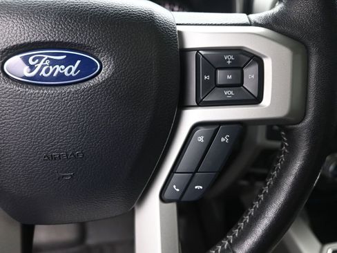 Used 2019 Ford F150 Lariat w/ Equipment Group 502A Luxury image 14