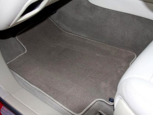 Used 2004 Jaguar XJ8 image 27