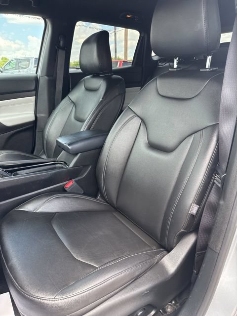 Used 2025 Jeep Compass Limited AWD/4WD image 15