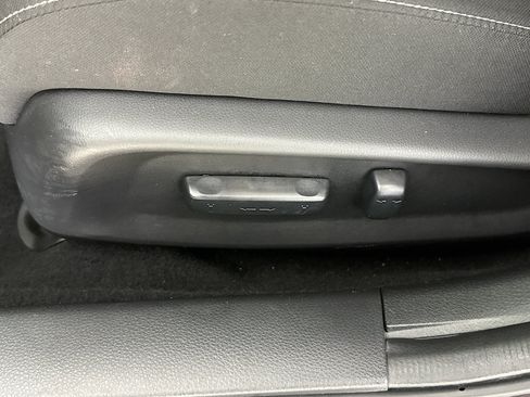 Used 2021 Honda Civic EX image 22