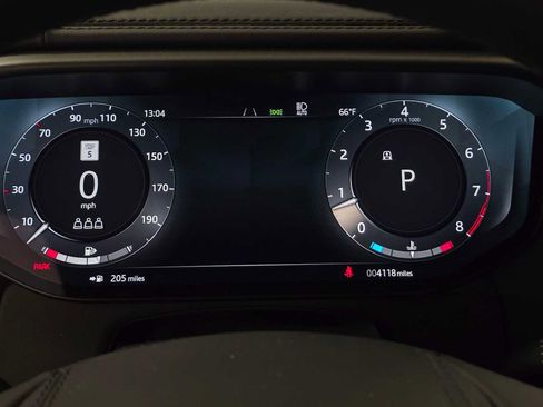 Used 2025 Land Rover Range Rover Sport SV Edition Two image 26