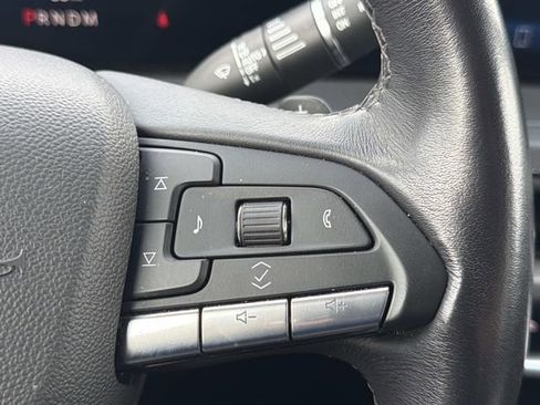 Used 2024 Cadillac XT4 Premium Luxury image 27