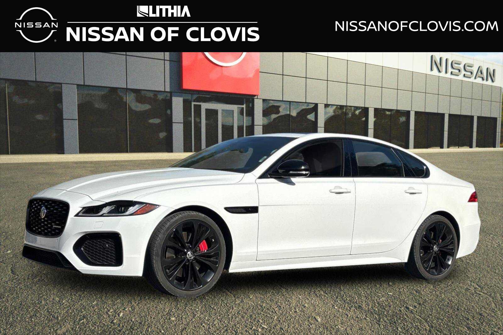Used 2024 Jaguar XF R-Dynamic SE AWD/4WD image 1
