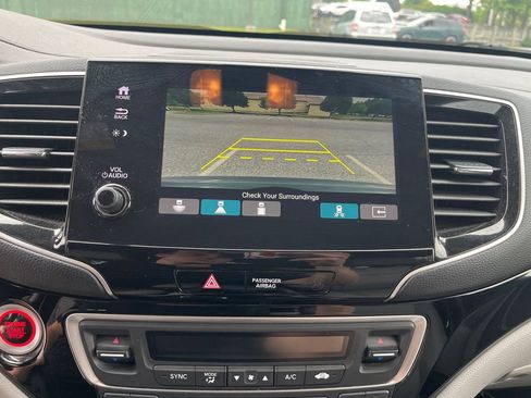 Used 2019 Honda Pilot Touring image 22