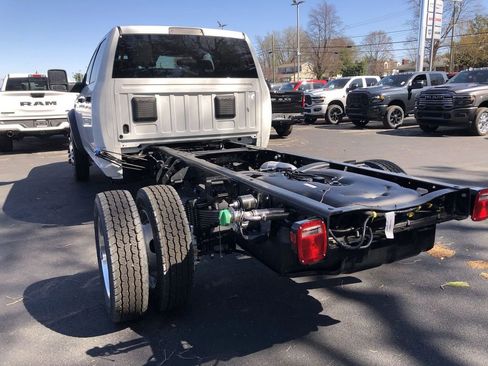 New 2026 RAM 4500 Tradesman AWD/4WD image 4
