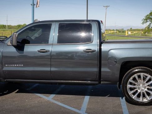 Used 2017 Chevrolet Silverado 1500 LS w/ LS Convenience Package AWD/4WD image 7