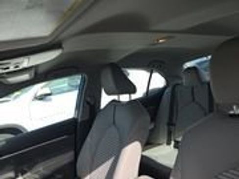 Used 2023 Toyota Camry SE FWD image 4