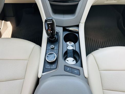 Used 2020 Cadillac XT5 Premium Luxury w/ LPO, Floor Liner Package FWD image 24