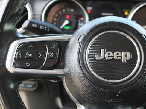 Used 2021 Jeep Wrangler Unlimited Sahara image 19
