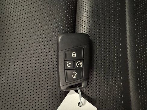 Used 2021 Volkswagen Atlas SEL Premium AWD/4WD image 17