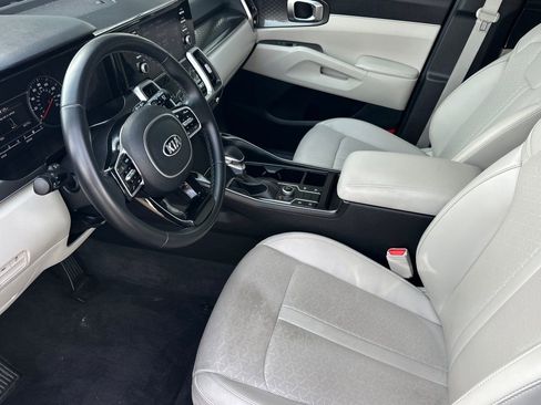 Used 2021 Kia Sorento S w/ Panoramic Sunroof Package AWD/4WD image 10