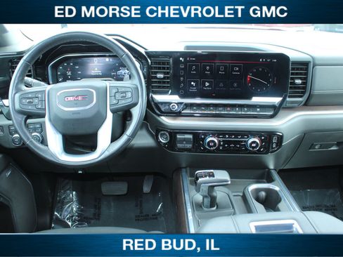 Used 2022 GMC Sierra 1500 SLT w/ SLT Premium Plus Package AWD/4WD image 16