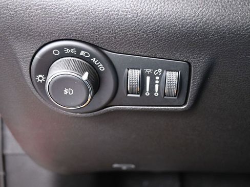 New 2026 Jeep Compass Latitude AWD/4WD image 26
