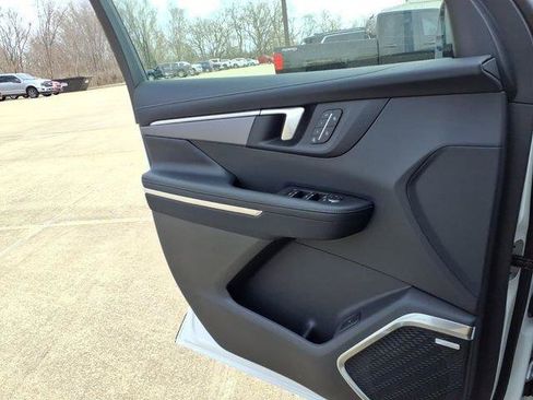 New 2026 Buick Enclave Sport Touring w/ Power Package image 14