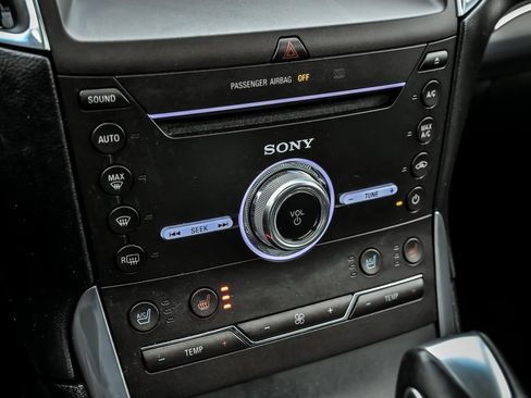 Used 2017 Ford Edge Titanium w/ Equipment Group 301A image 25