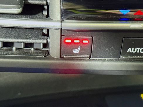 Certified 2025 Toyota Sienna XSE AWD/4WD image 13