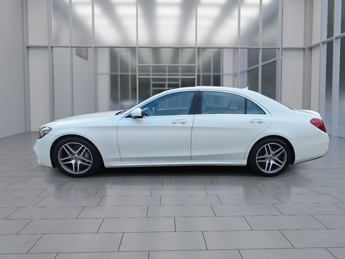 Used 2020 Mercedes-Benz S 560 4MATIC Sedan image 5