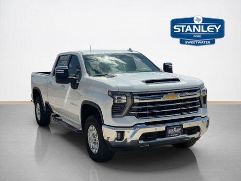 Used 2025 Chevrolet Silverado 2500 LTZ w/ LTZ Convenience Package AWD/4WD image 1