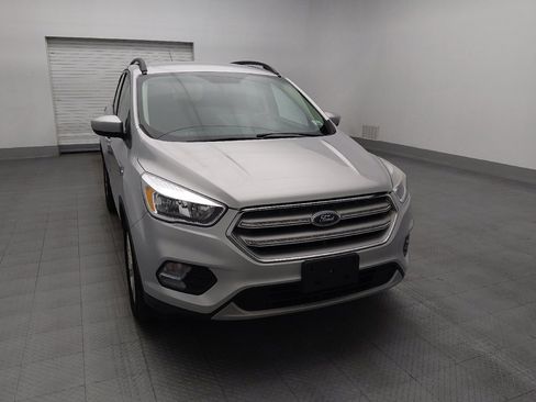 Used 2018 Ford Escape SE FWD image 14